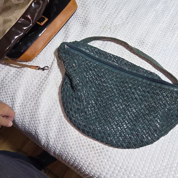 FOSSIL XL GREEN LEATHER HOBO BAG - Picture 1 of 6